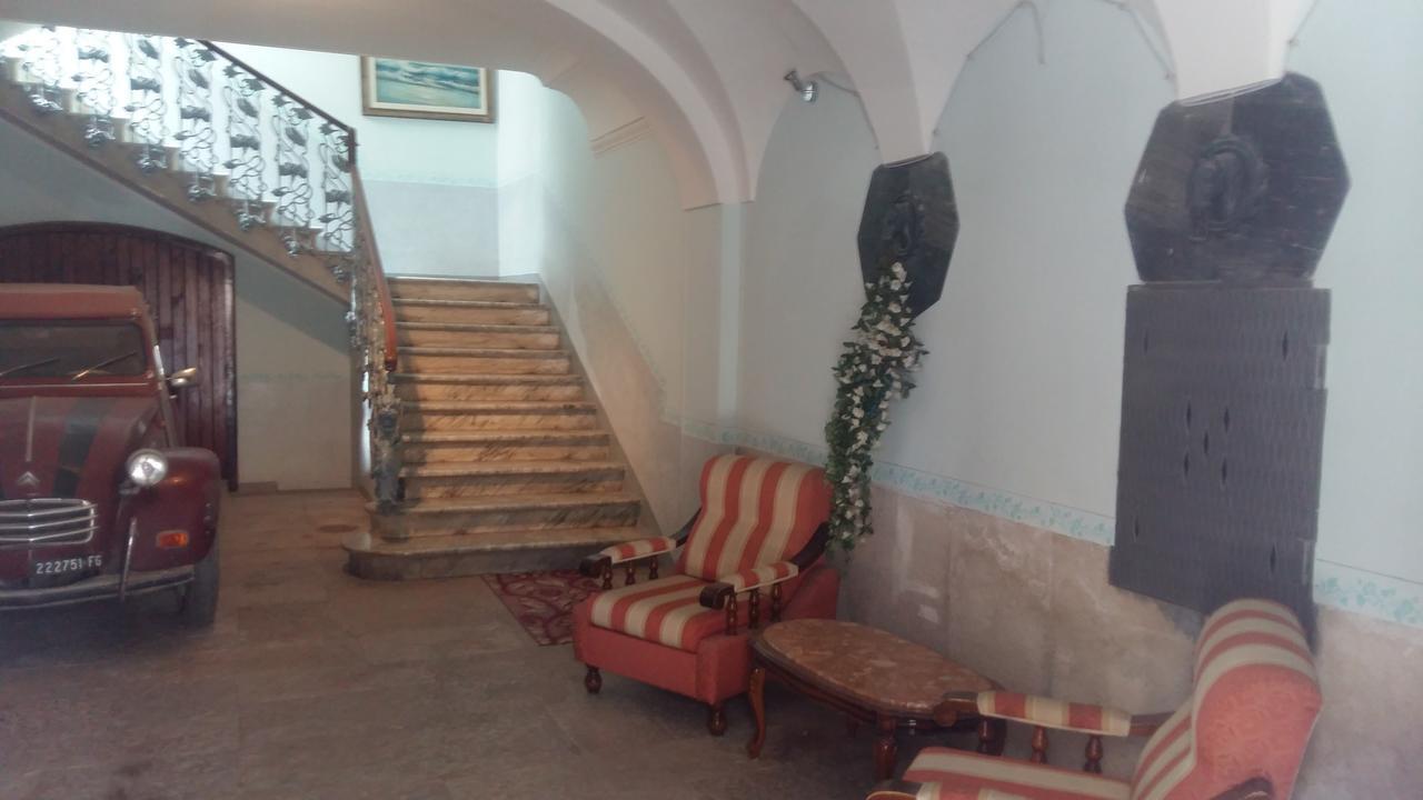 B&B Cavour Torre Maggiore Buitenkant foto