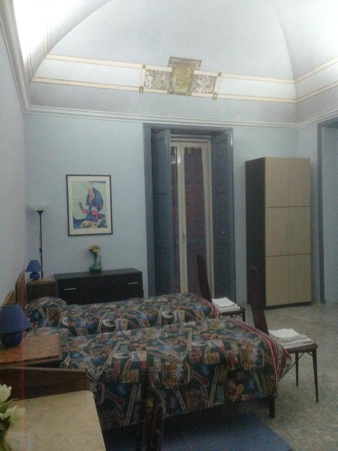 B&B Cavour Torre Maggiore Buitenkant foto